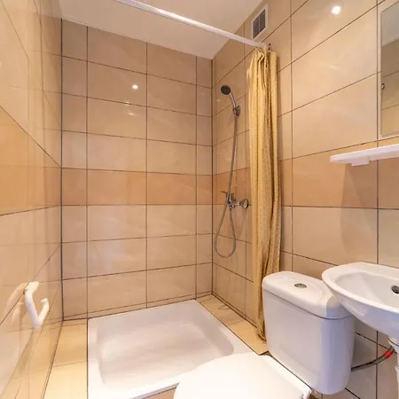 Goscinne Maj - Rozewie ホリデーパーク *