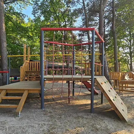 ホリデーパーク Goscinne Maj - Rozewie